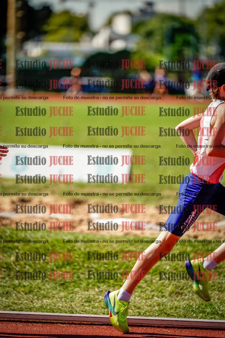 Fotos de los 2400 m de varones