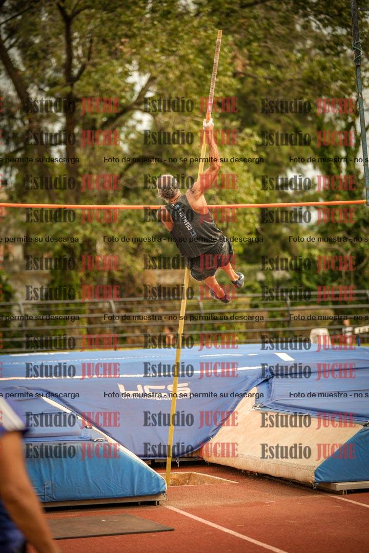 Fotos del salto con garrocha de varones - combinadas 8