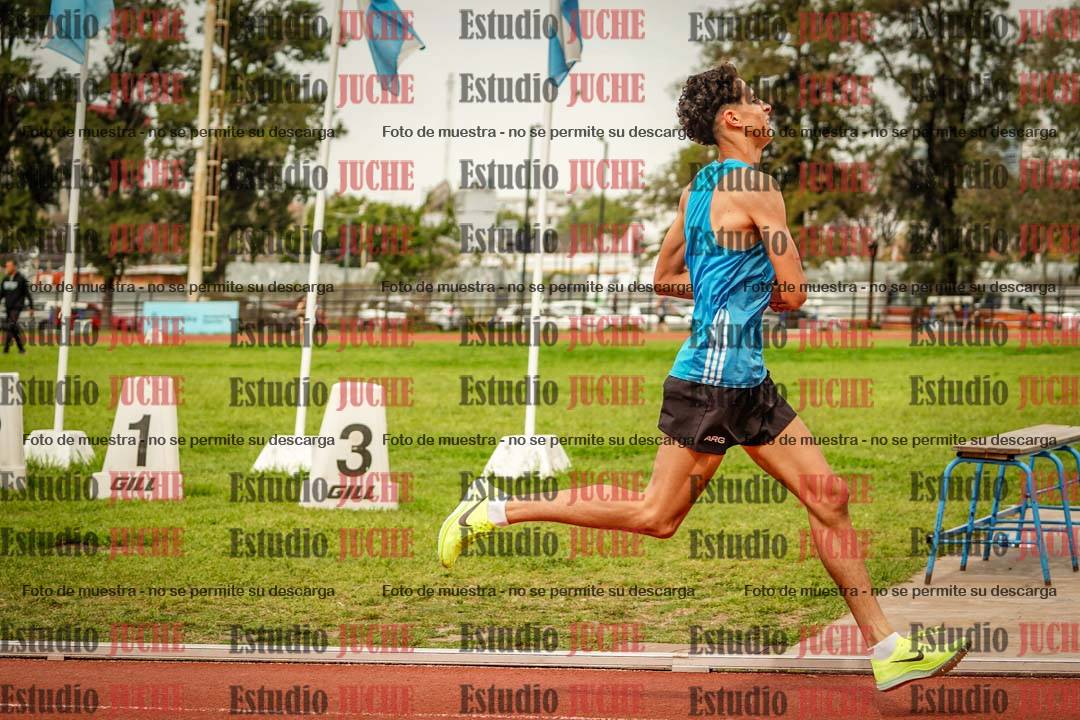 Fotos de los 1500 m llanos de varones