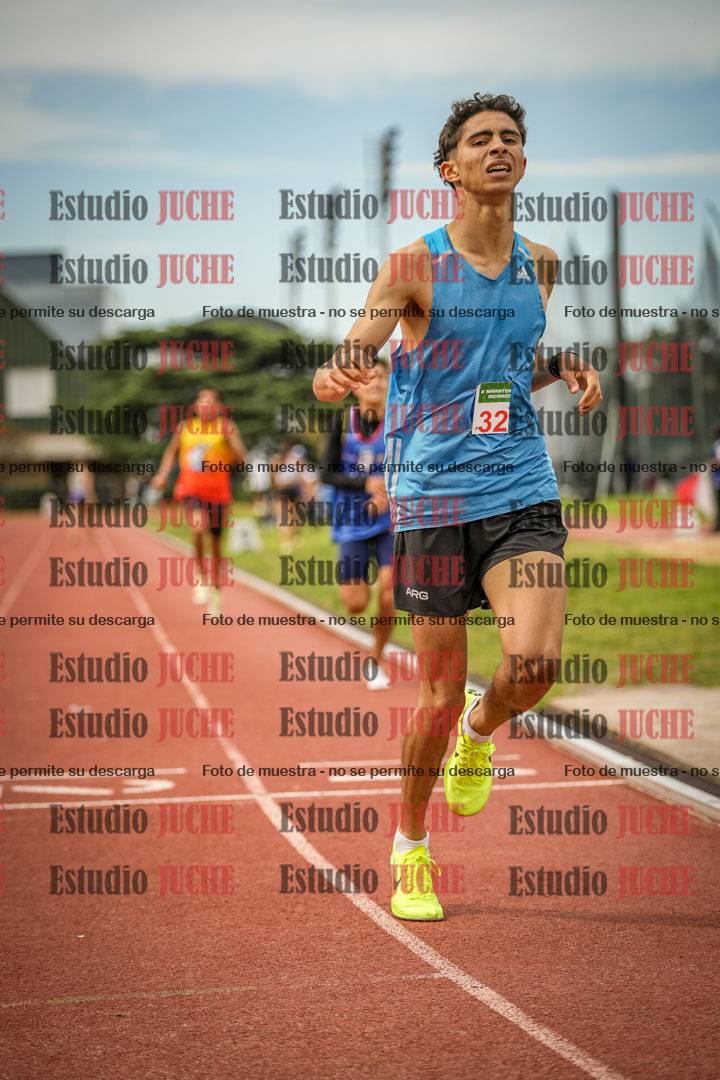 Fotos de los 1500 m llanos de varones