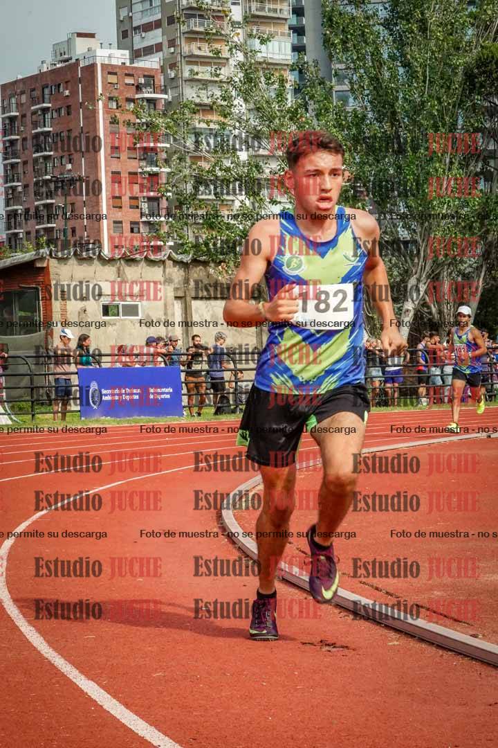 Fotos de los 3000 m llanos de varones