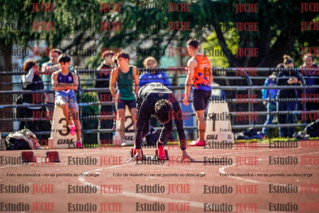 Fotos de los 100 m llanos de varones