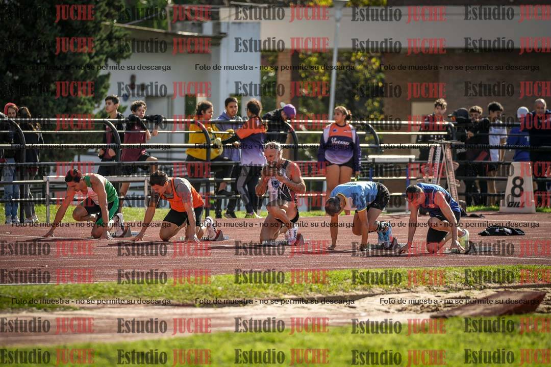 Fotos de los 100 m llanos de varones