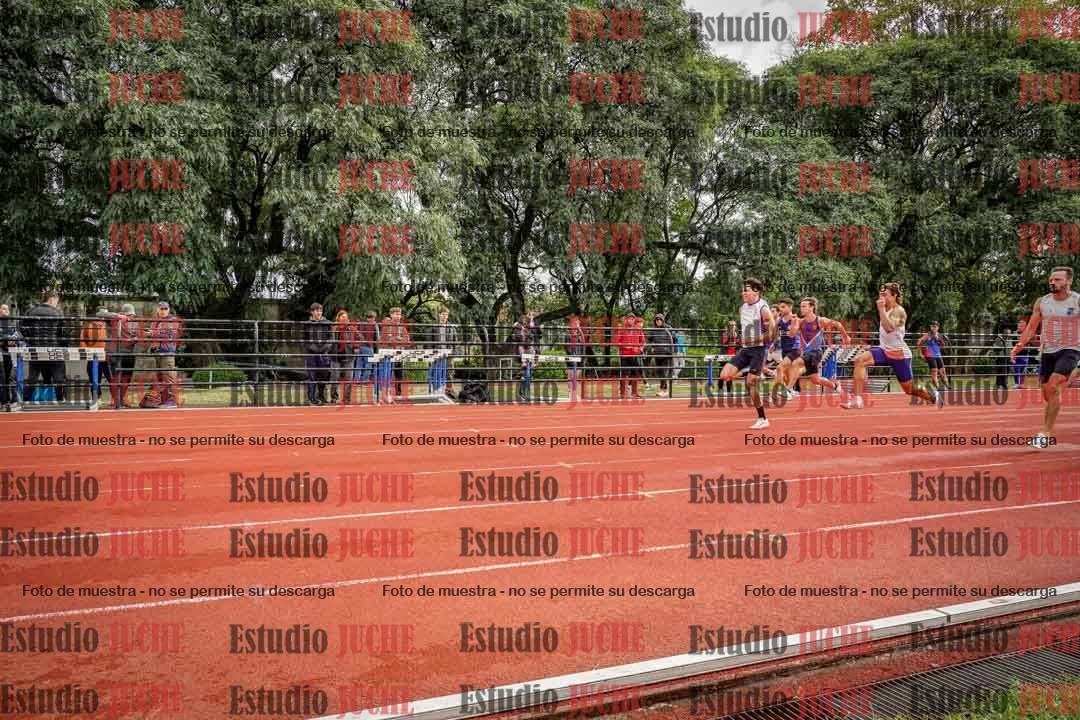 Fotos de los 100 m llanos de varones
