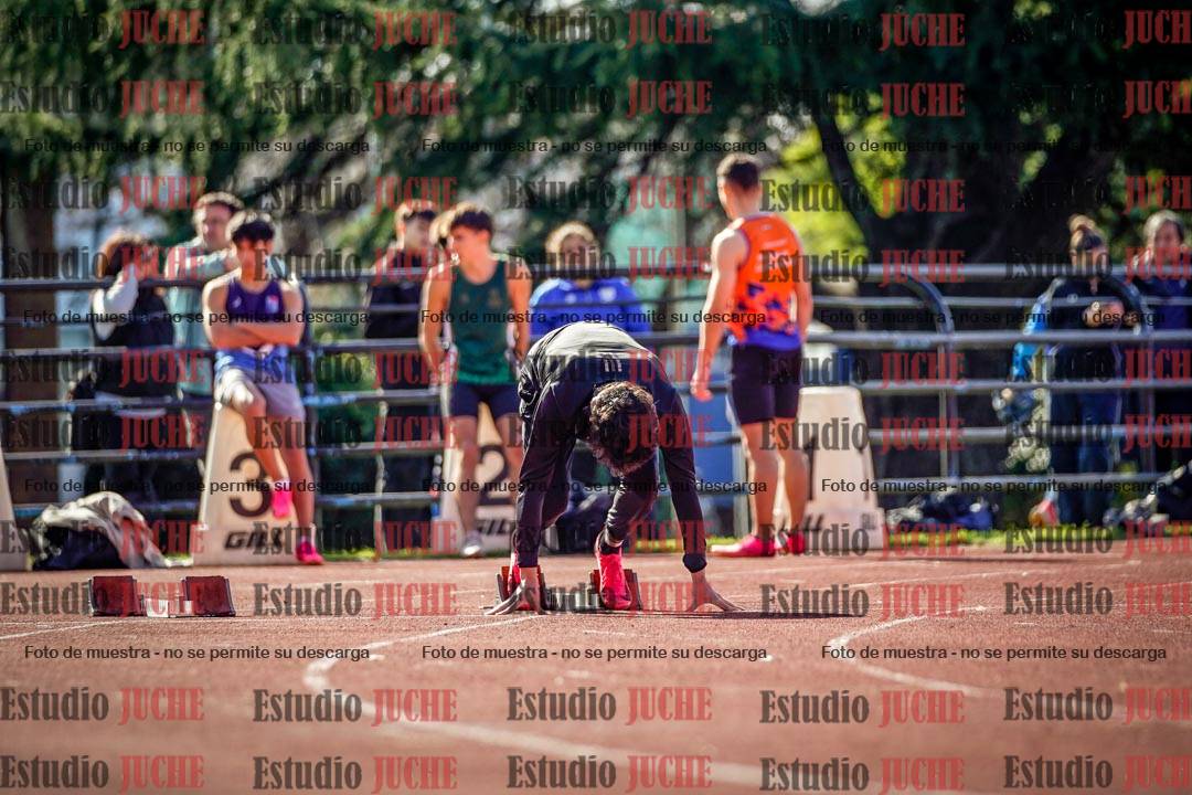 Fotos de los 100 m llanos de varones