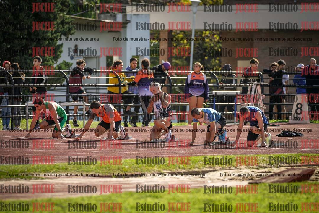 Fotos de los 100 m llanos de varones