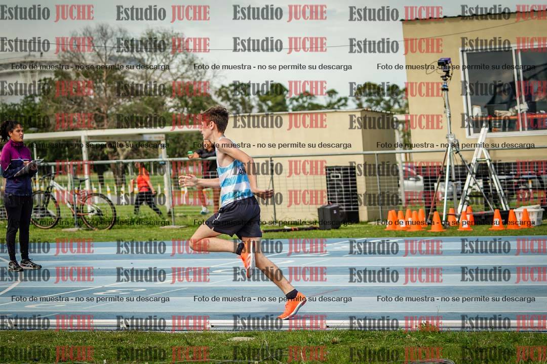 Fotos de los 1000 m llanos de varones