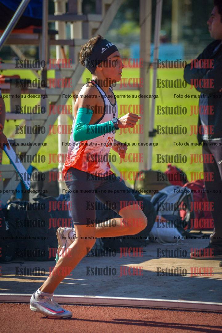 Fotos de los 2400 m llanos de varones