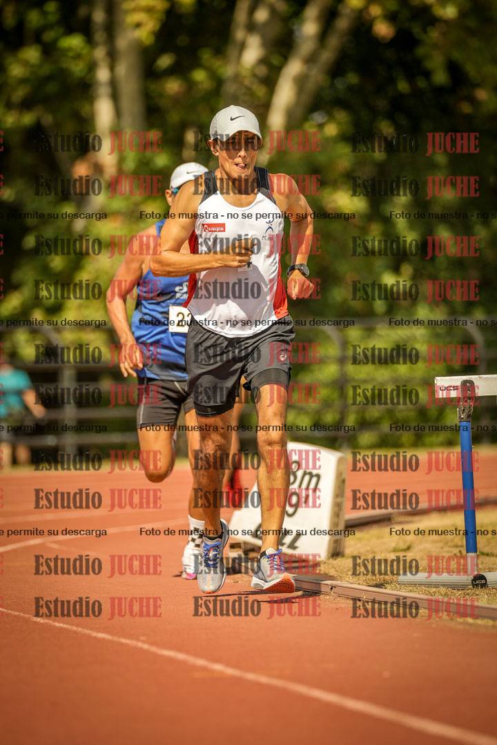 Fotos de los 3000 m llanos de varones