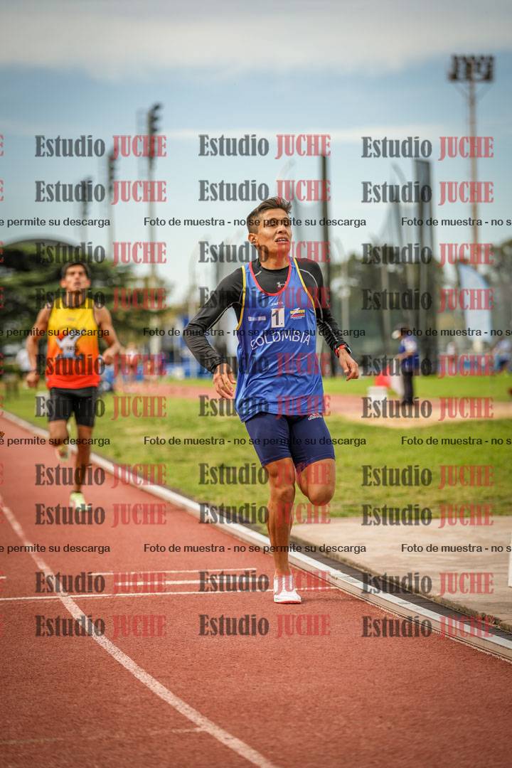 Fotos de los 1500 m llanos de varones