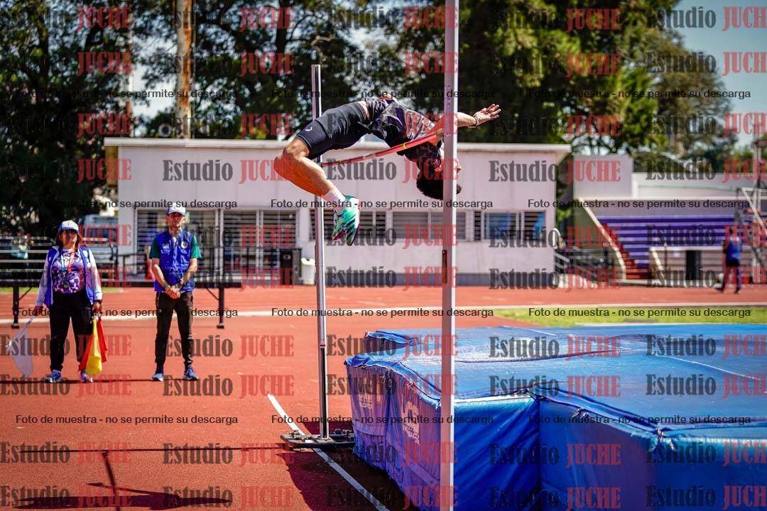 Fotos del salto en alto