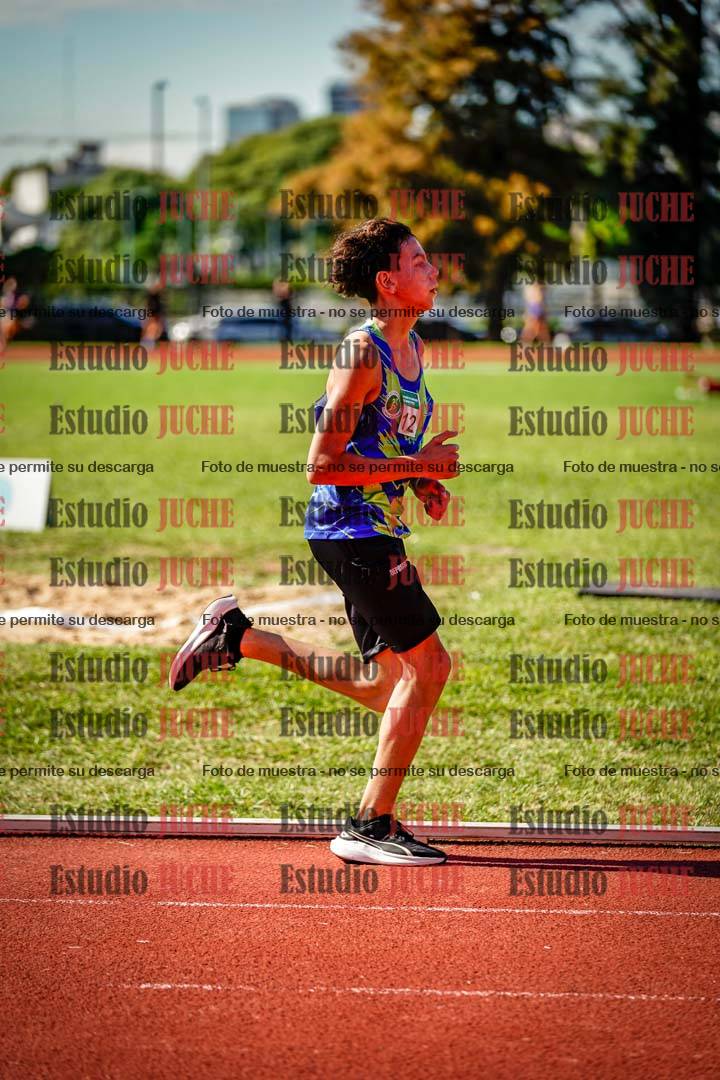 Fotos de los 2400 m de varones
