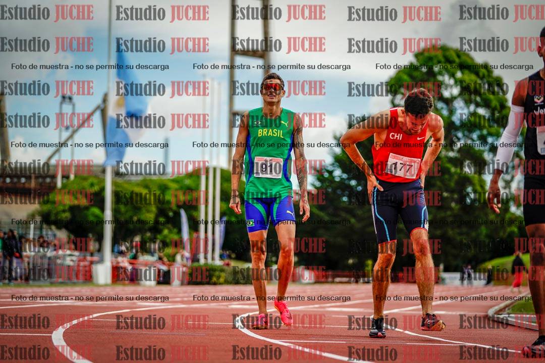Fotos de los 800 m llanos de varones - FINAL