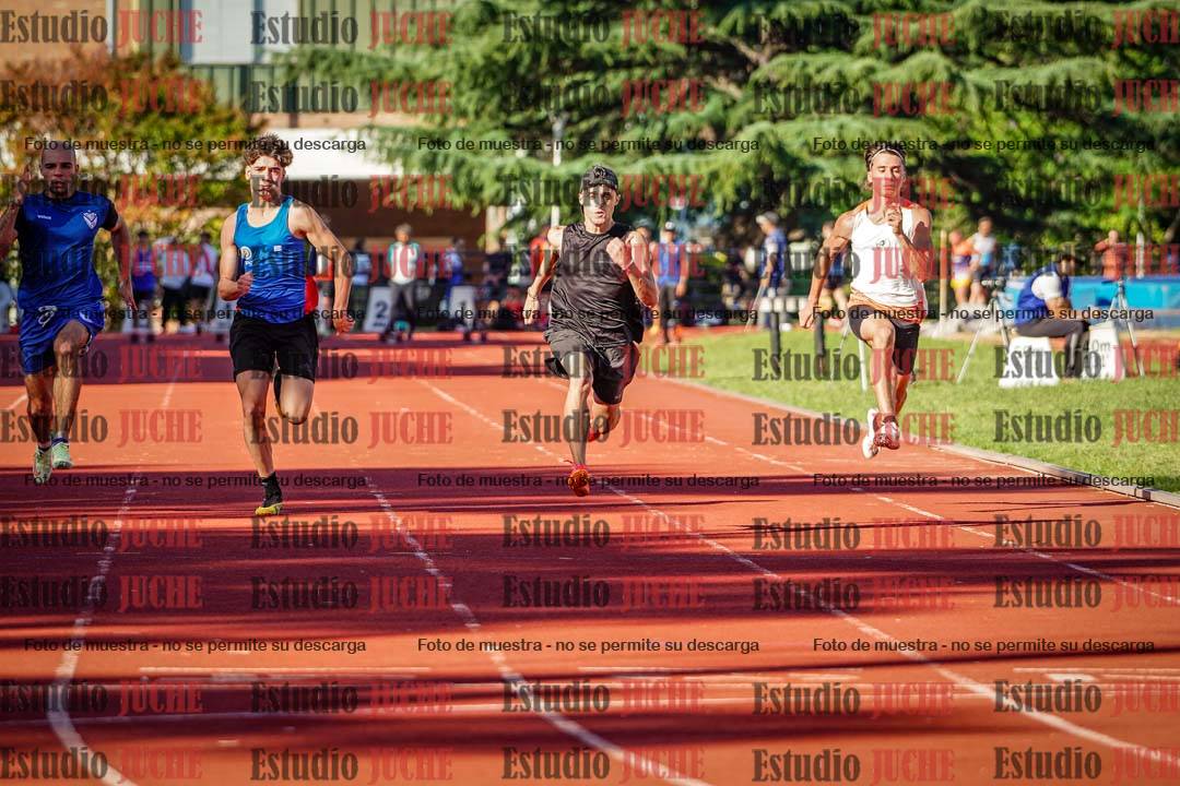 Fotos de los 100 m llanos de varones