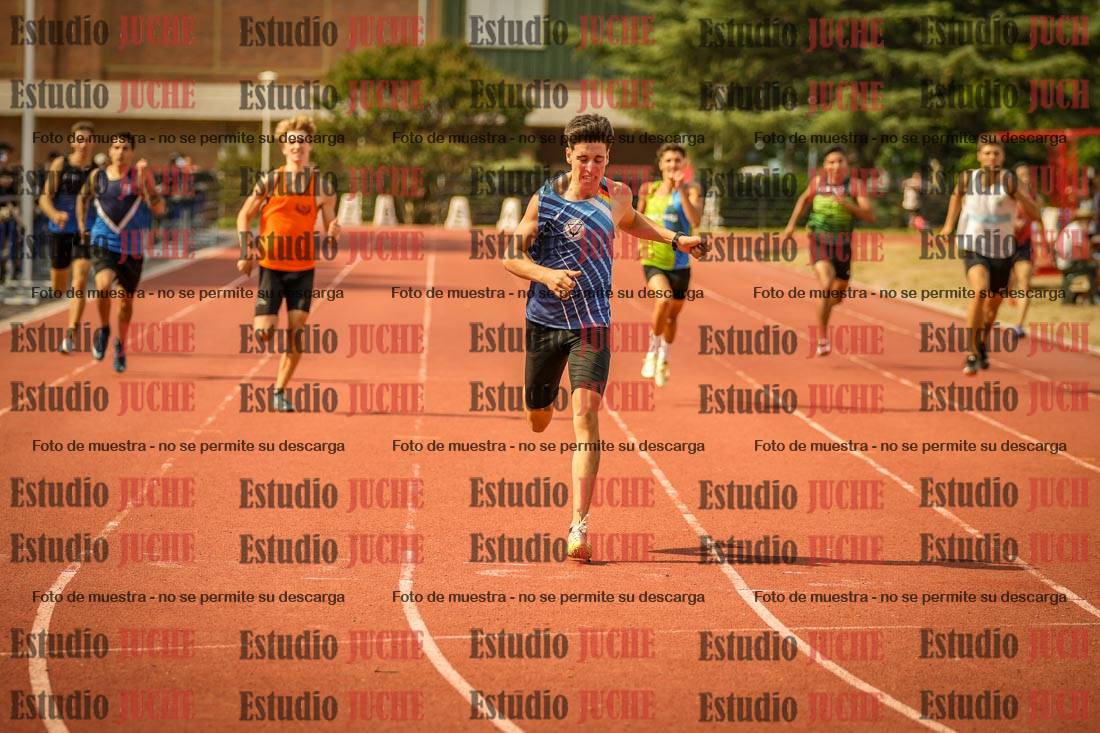 Fotos de los 400 m llanos de varones