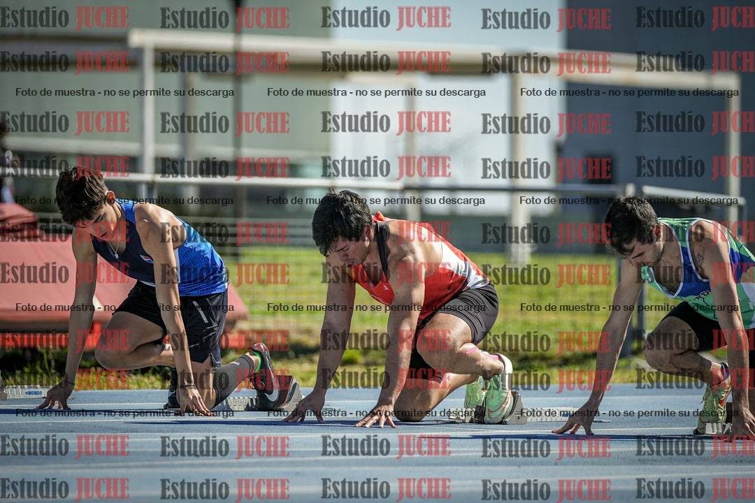 Fotos de los 100 m llanos de varones
