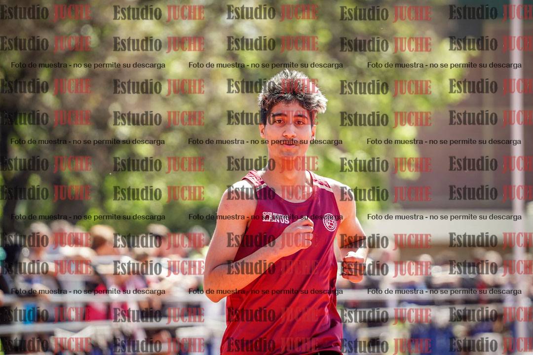 Fotos de los 80 m llanos de varones