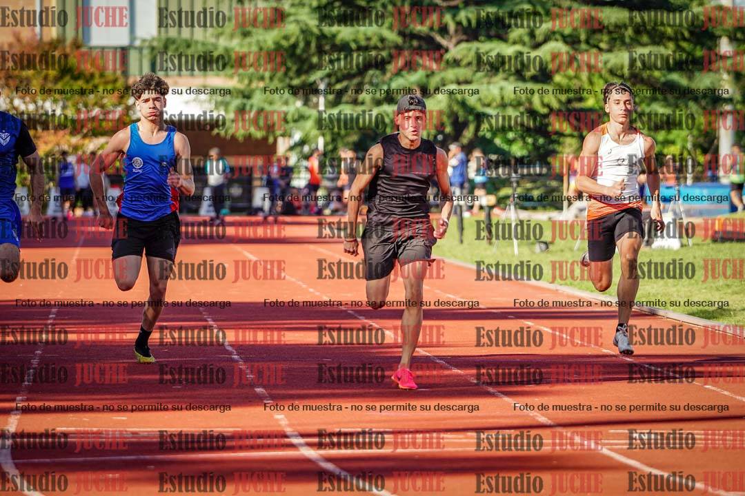 Fotos de los 100 m llanos de varones
