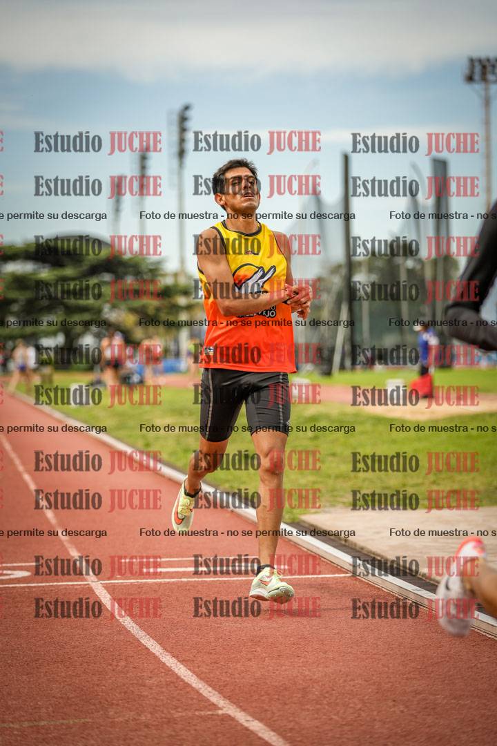 Fotos de los 1500 m llanos de varones
