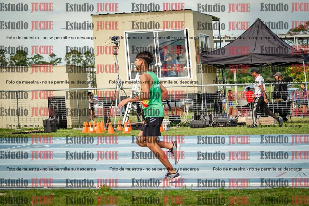 Fotos de los 1000 m llanos de varones