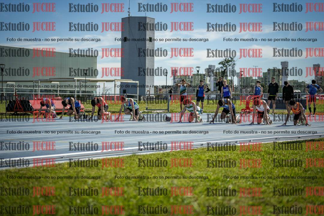Fotos de los 100 m llanos de varones