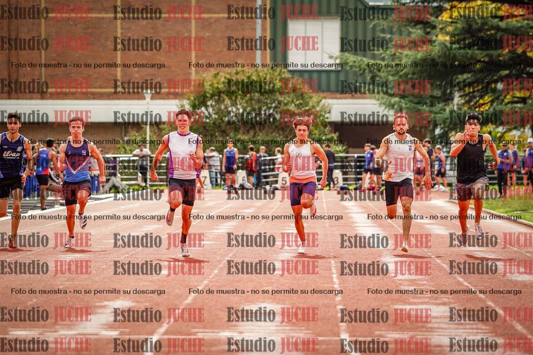 Fotos de los 100 m llanos de varones