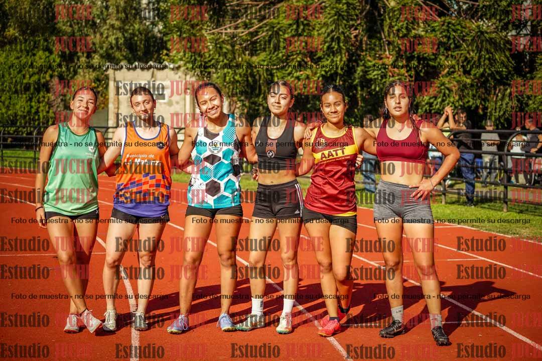 Fotos de algunos podios y extras