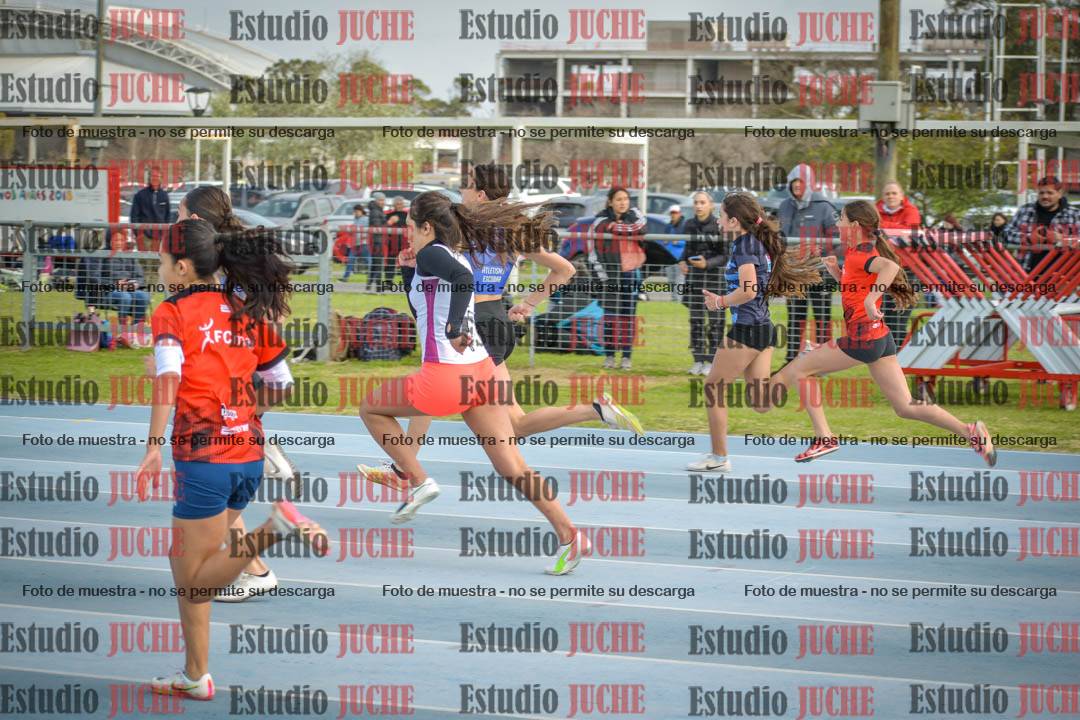 Fotos de los 80 m llanos de mujeres