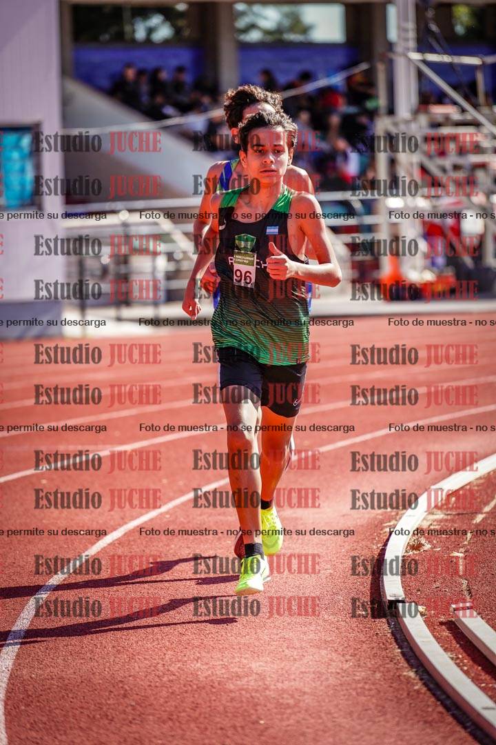 Fotos de los 2400 m de varones