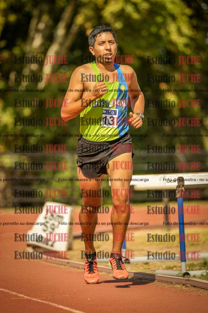 Fotos de los 3000 m llanos de varones