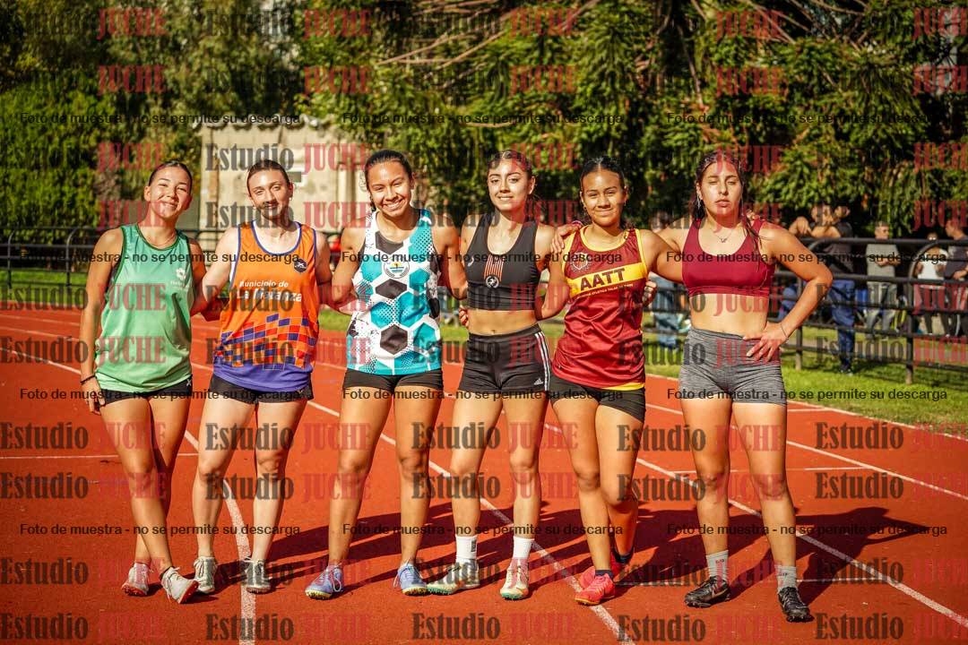 Fotos de algunos podios y extras