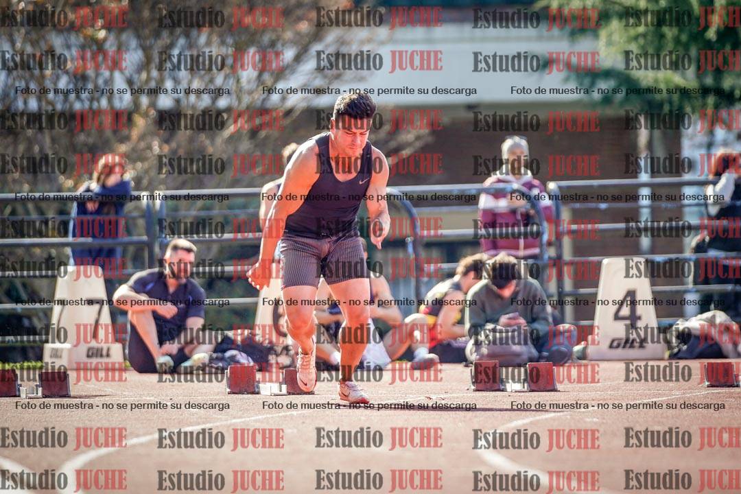 Fotos de los 100 m llanos de varones