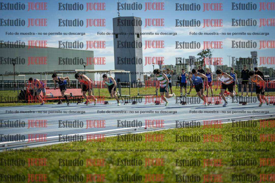 Fotos de los 100 m llanos de varones