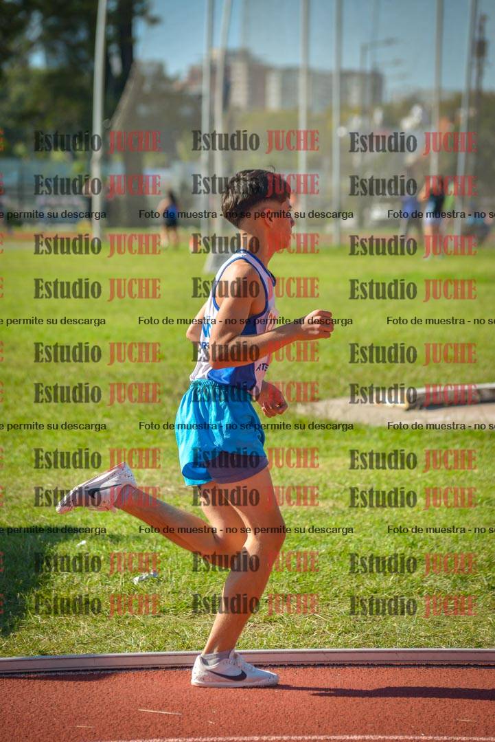 Fotos de los 2400 m llanos de varones