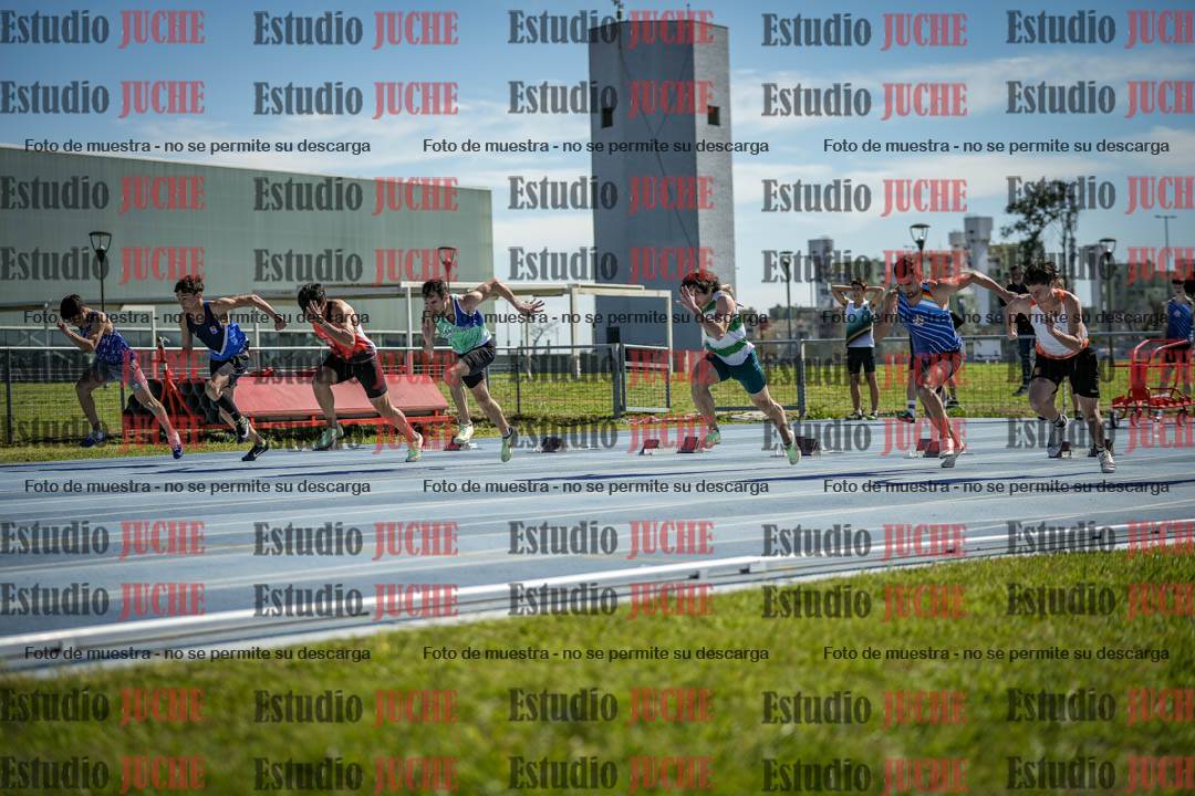 Fotos de los 100 m llanos de varones