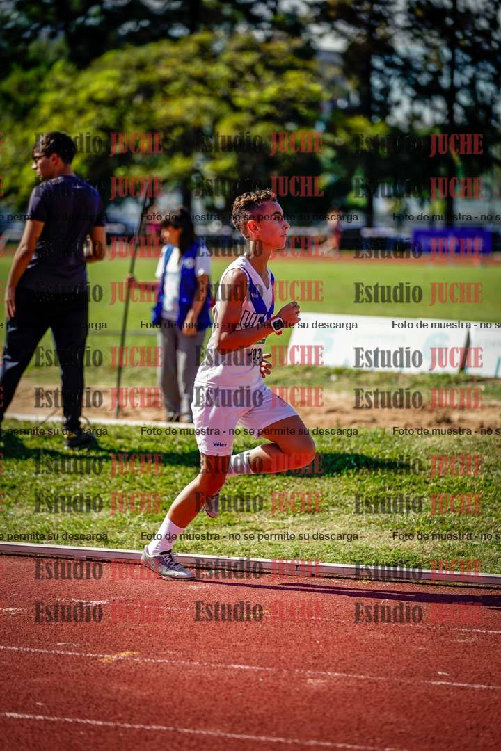 Fotos de los 2400 m de varones