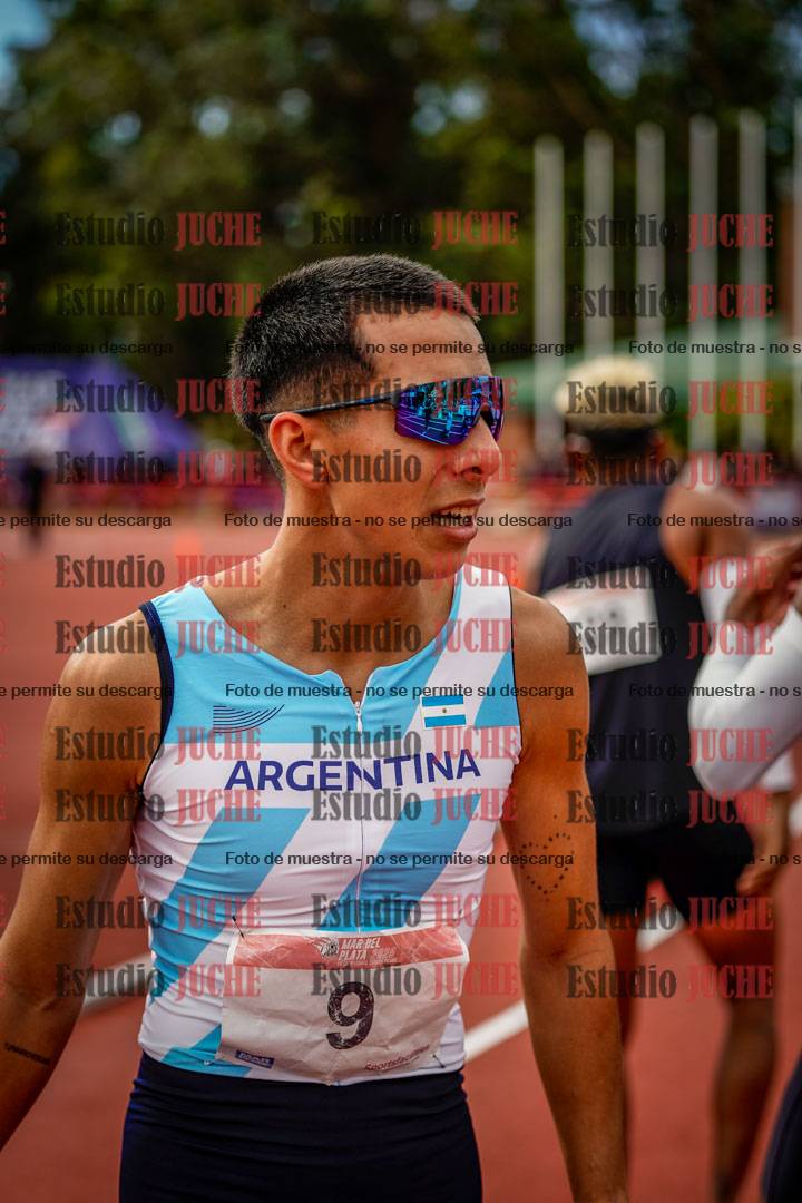 Fotos de algunos extras y podios del día 3