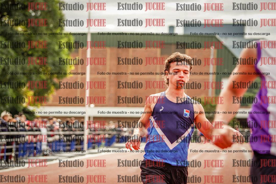 Fotos de los 100 m llanos de varones