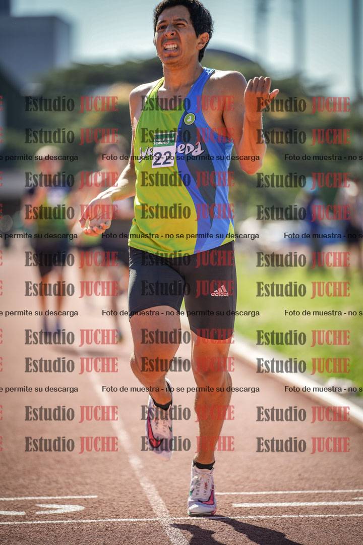 Fotos de los 800 m llanos de varones