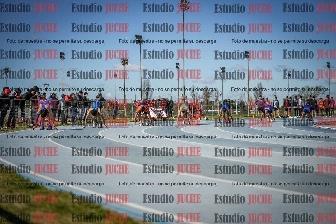 Fotos de los 200 m llanos de varones