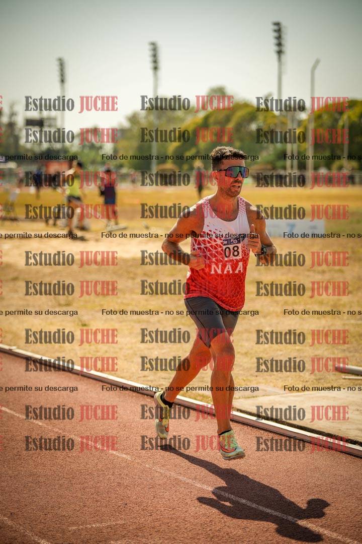 Fotos de los 3000 m llanos de varones
