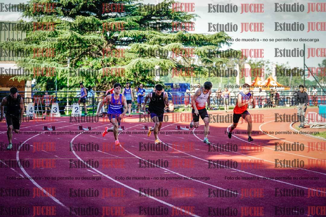 Fotos de los 100 m llanos de varones