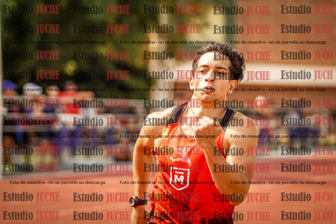 Fotos de los 400 m llanos de varones