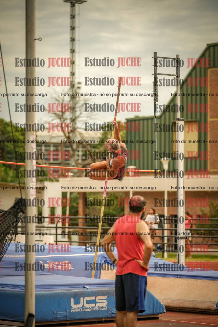 Fotos del salto con garrocha de varones - combinadas 8