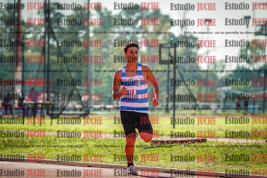 Fotos de los 2400 m llanos de varones