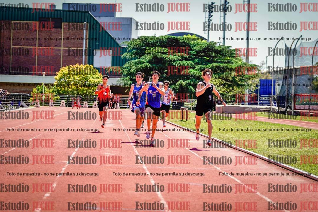 Fotos de los 800 m llanos de varones