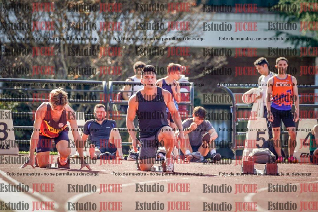 Fotos de los 100 m llanos de varones
