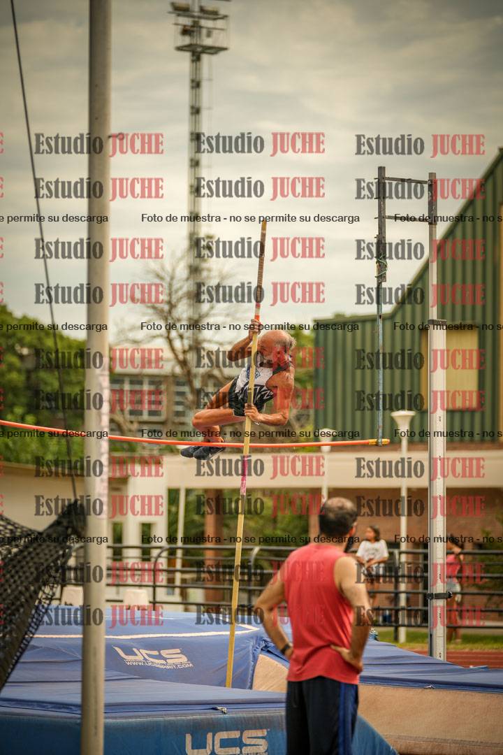 Fotos del salto con garrocha de varones - combinadas 8