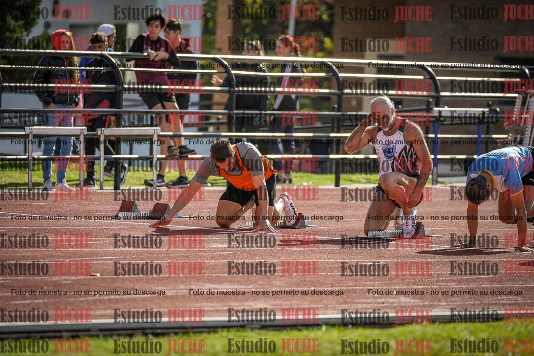 Fotos de los 100 m llanos de varones