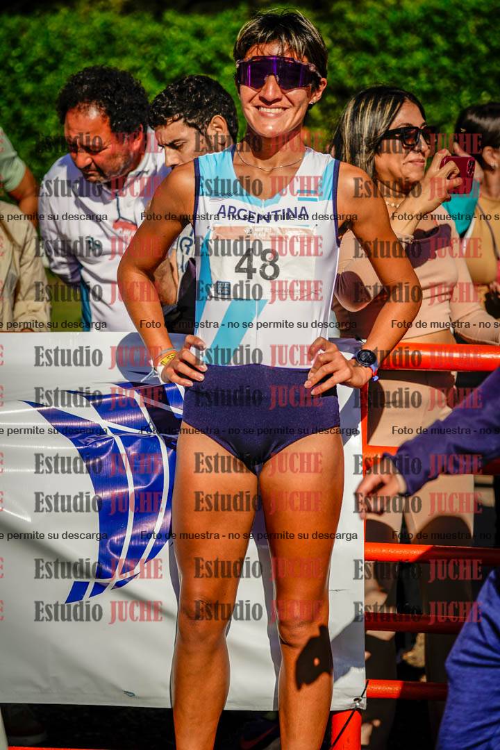 Fotos de algunos extras y podios del día 2